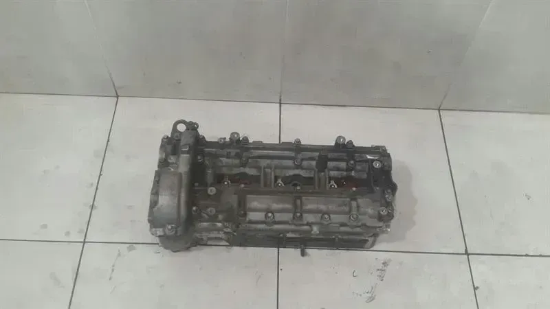 Mercedes CLS W219 Left Cylinder Head A6420100521 CYLINDER HEAD Left OM642 CDI