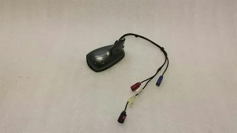 Mercedes S-Class W221 Roof Antenna A2218203275 Roof Antenna