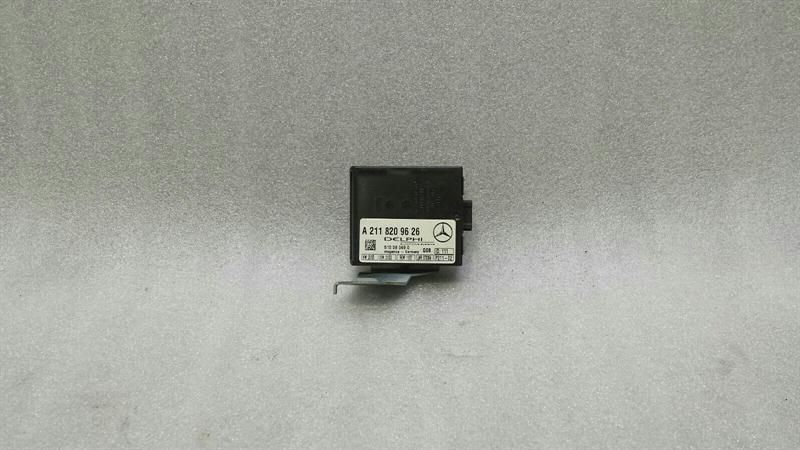 Mercedes CLS W219 Alarm Module A2118209626 Tow Protection Control Unit