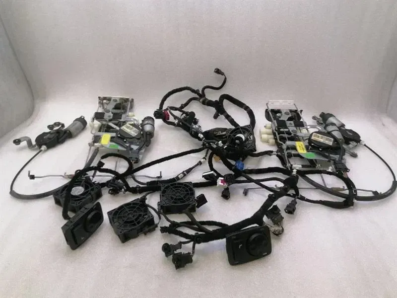 BENTLEY CONTINENTAL FLYING TRACK rear seat massage 3D5886879F rear seat massage