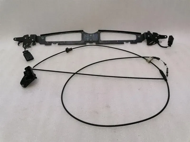 BENTLEY FLYING TRACK MK2 13-19 Bonnet Lock 4W0823509 Hood Lock