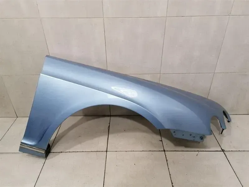 Bentley Continental GT W12 Right Wing 3W8821022J Front Right Fender 03-06