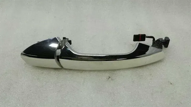 Mercedes W221 FRH door handle A2217601070 9999 door handle front right