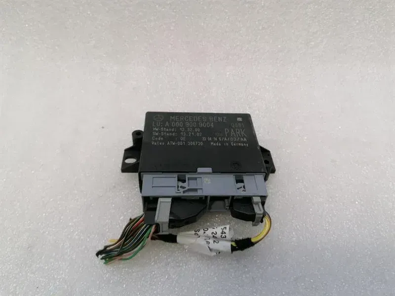 Mercedes S-Class W222 Electronic Module A0009009004 ECU