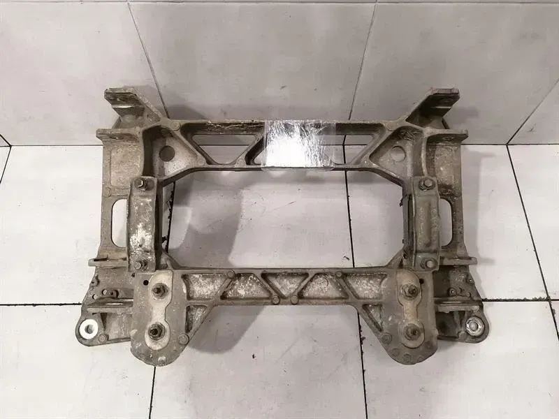 Chevrolet Corvette C6 subframe rear 15864493 axle frame rear axle