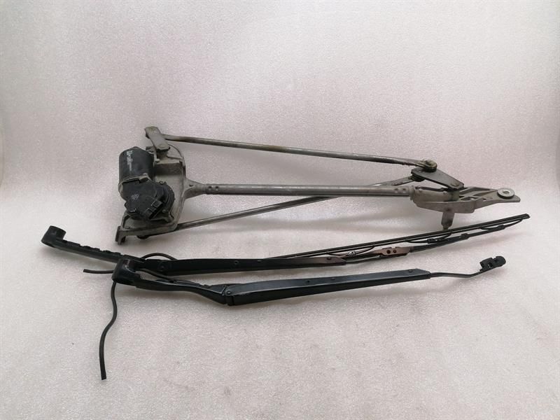 Chevrolet Corvette C6 Front Wiper Motor 15147565 Wiper Motor Front