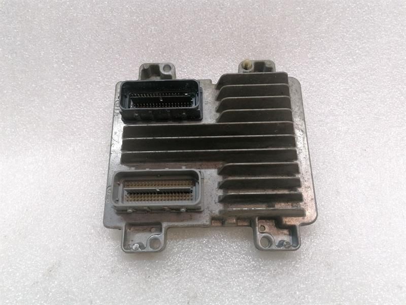 Chevrolet Corvette C6 Engine ECU 12597121 Engine Control Unit