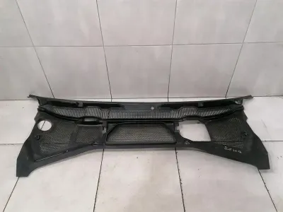 Bentley Continental GT W12 Windshield Engine Bay Cover 3W8819415D Windshield