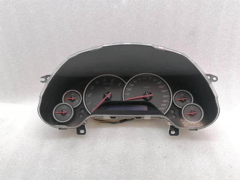 Chevrolet Corvette C6 Instrument Cluster 15832637 Speedometer