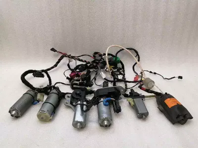 Bentley Continental GT W12 Right Seat Adjustment Engine Set 3W3959762 Seat Motor