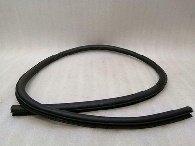 Bentley Continental GT W12 Right Lower Door Seal 3W8867337C Door Seals