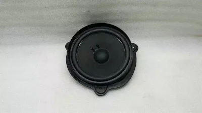 Mercedes CLS Class W219 Speaker A2198200502 Speaker Box Box Speakers