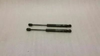 Ensemble de vérins à gaz pour hayon Mitsubishi Lancer X 5925A002