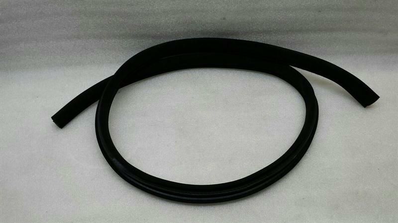 Mercedes CLS W219 front left door seal A2196970151 door seals front left