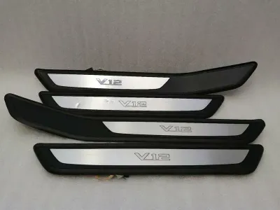 BMW 760Li F02 Праг V12 Комплект осветени 7190974 Входна греда V12 Комплект