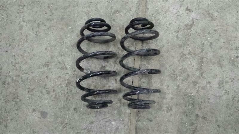 Saab 9-3 coil spring rear suspension spring rear 1.9TID 2007 set