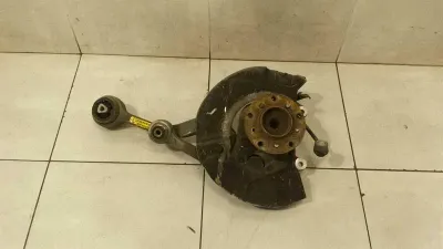 BMW 5-serie E60 M5 E61 Vänster främre nav 2283877 Hjullagerhus fram vänster