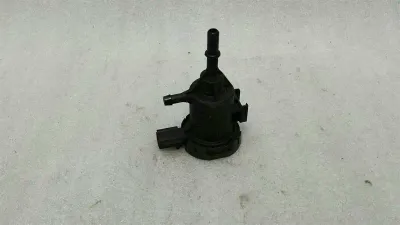 Mercedes E Class W212 Purge Valve A0014760532 Regeneration Valve