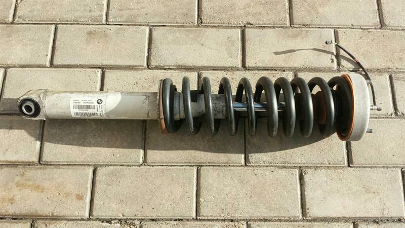 BMW 5 Series E60 M5 strut rear left 2283127 left rear strut complete set