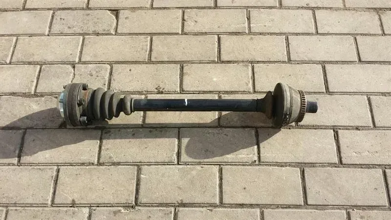 Audi RS4 8H B7 Drive Shaft Rear Left 8E0501203T Rear Left Drive Shaft