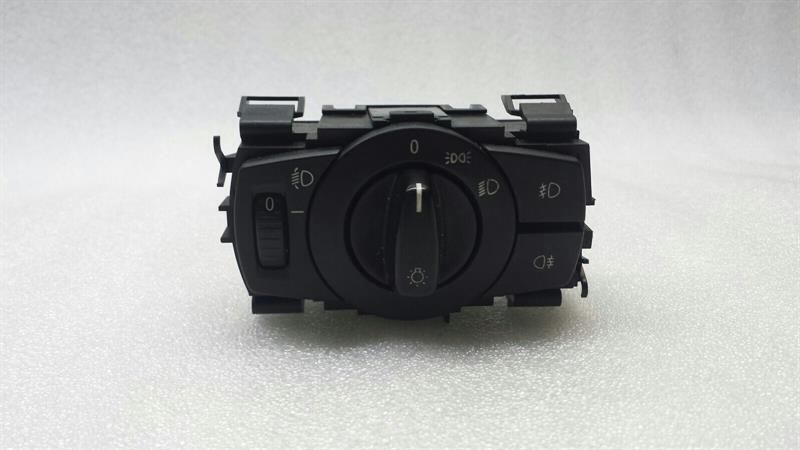 BMW 3 series E90 E91 E81 E87 E82 light switch 6932794 light switch