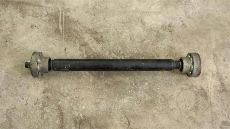2009 Volkswagen Touareg Propshaft 7L6521101G Propshaft