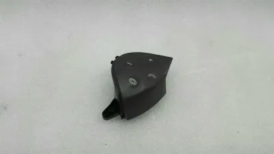 Mercedes E Class W211 Höger Rattbrytare A2118213358 MFL Switch RE
