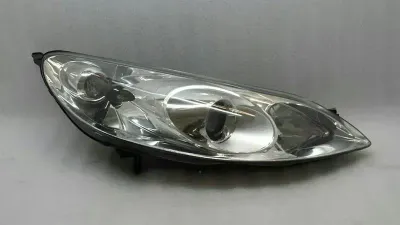 Пежо 407 десен фар фар ксенон дясно кормило RHD