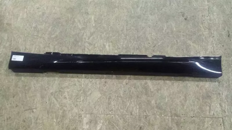 BMW 1 Series E87 M-SPORT 07-12 side sills left 51777906815 side skirt left