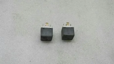 Mercedes G-Wagen W463 Relay 4RD003520-01 Relay