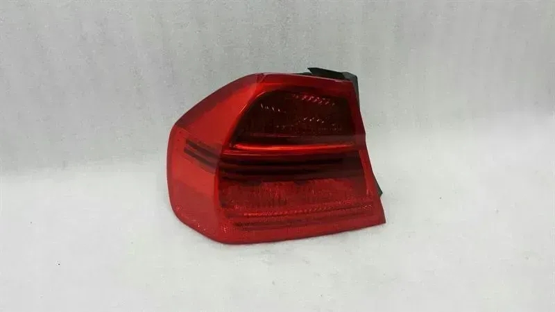 BMW 3 Series E90 Left Rear Light 6937457 Tail Light Rear Left 06-09