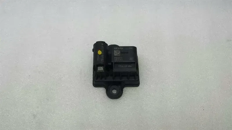 Mercedes E Class W212 Glow Plug Relay (Diesel) A6519005502 Glow Control Unit