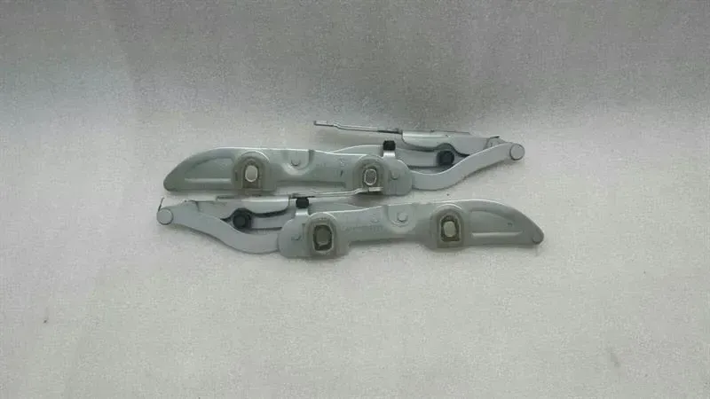 BMW 3 Series E46 Boat Hinge 41628222715 Tailgate Hinge Set