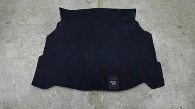 Mercedes CLK W209 båtlocksgolv A2096801242 stoppning i bagageutrymmet