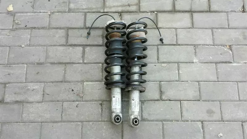 BMW 6 Series E63 M6 shock absorber rear left right 33522283067 rear shock absorbers