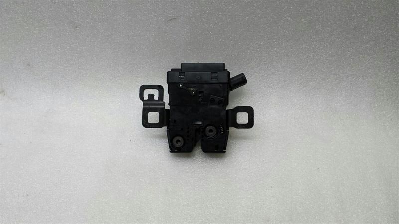 Range Rover Sport L320 Boat Lock FQR500170 Tailgate Lock Glass Disc