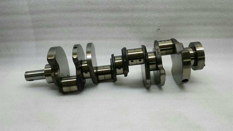Mercedes CLS Class W219 Crankshaft A2730300701 CRANKSHAFT M273 V8