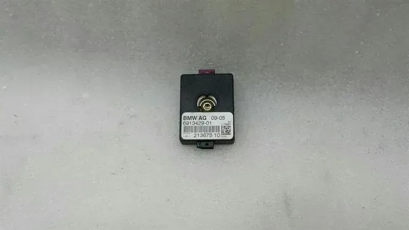 BMW 6 Series E63 E64 Aerial / Antenna 6913429 Antenna Disturbance Filter