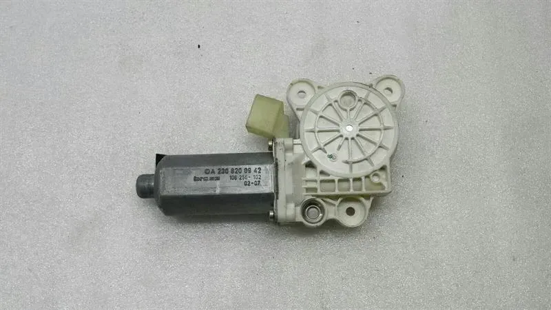 Mercedes CLK W209 Door Window Engine A2308200942 Power Window Motor