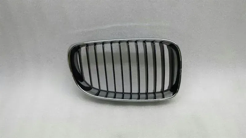 BMW 1 Series E87 Right Front Grille 51137166440 Radiator Grille Right