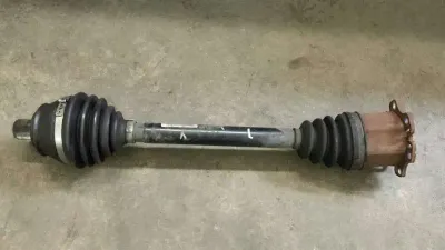 Audi A8 4E D3 4.2 V8 Främre Vänster Drivaxel 4E0407271N Vänster Främre Drivaxel