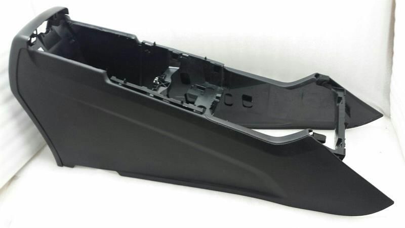 Mercedes ML W166 Center Console A1666801752 Center Console