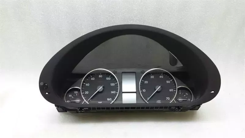 Mercedes C Class W203 Instrument Cluster A2035409047 Speedometer MPH UK
