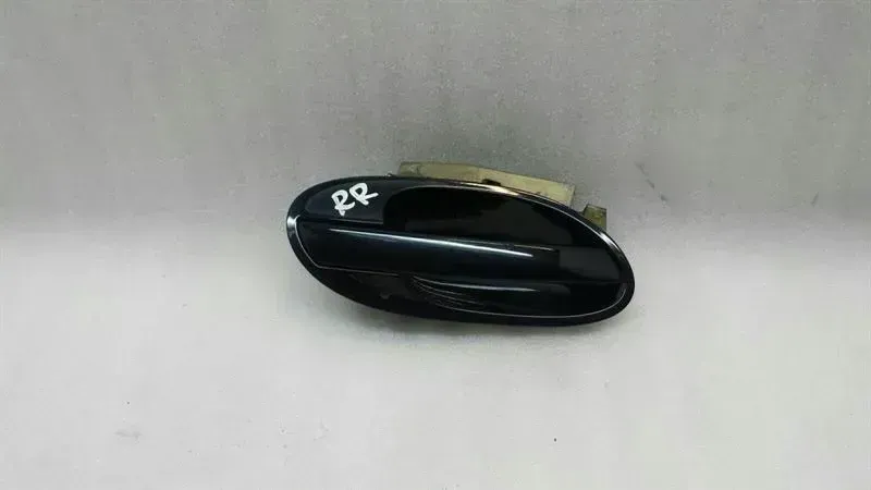 BMW 7 series E65 E66 door handle rear right 51217191892 door handle rear right