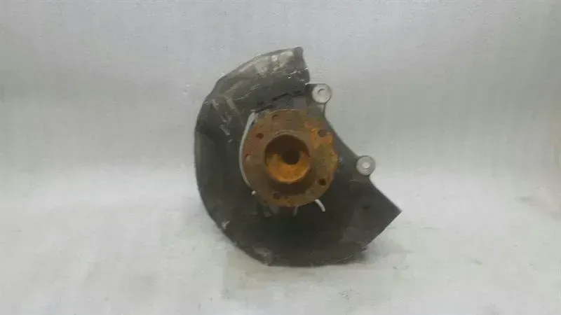 BMW 6 Series E63 Left Front Hub 6762017 Wheel Bearing Housing Front Left.