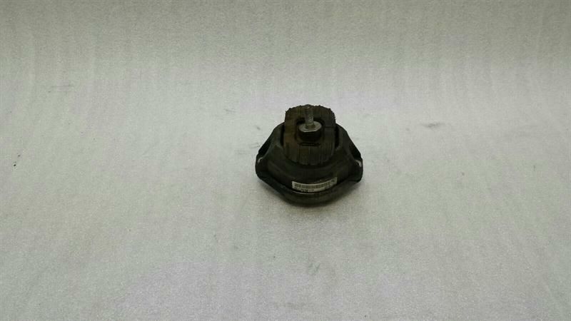 BMW 6 Series E63 Engine Mount 6762608 Engine Mount Right