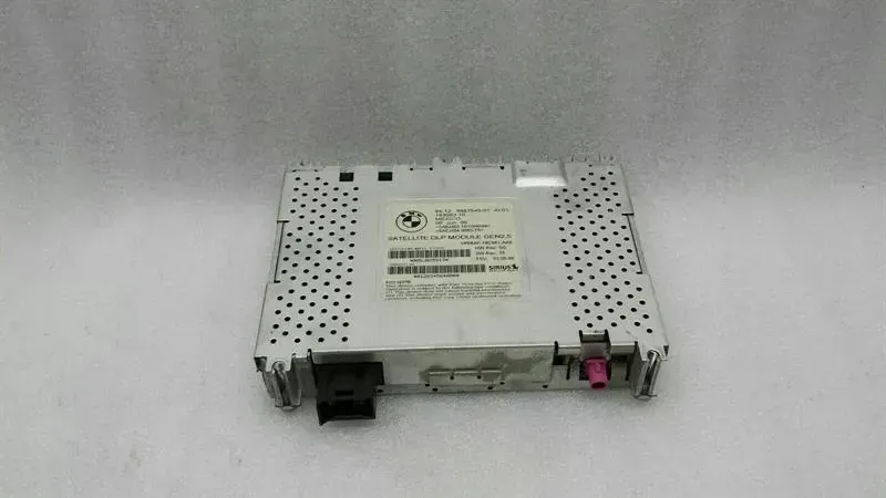 BMW 5 Series E60 Sirius Sattelite Module 6987545 Radio Control Unit