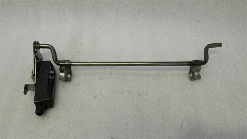 LEXUS ISF right seat adjustment engine 72750-30260 seat engine right