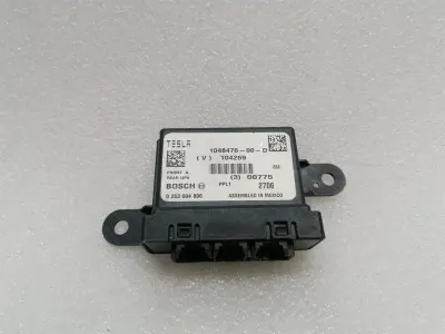 Tesla Model S 90D PDC modulis 1048476-00-D parkošanās palīglīdzekļa vadības bloks