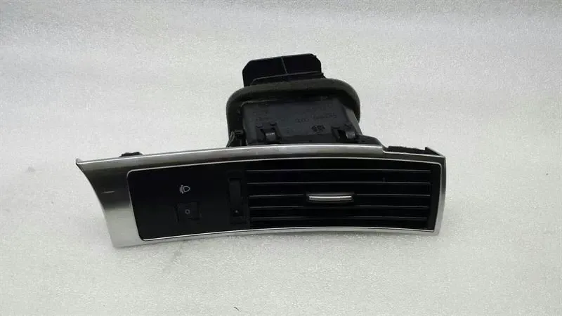 Audi A6 4F RHD Right Air Vent 4F2820902D Right Hand Drive